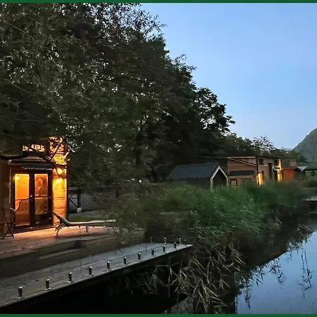 Two Tiny Houses Agarcia Exterior photo